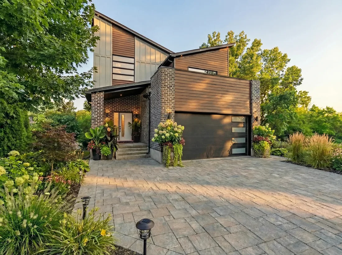 Starlit Homes — The Draco family estate